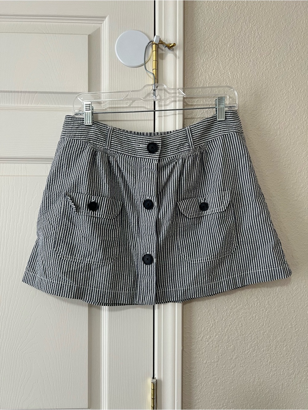 American Eagle Striped Seersucker Button Front Mini Skirt Blue White Size M